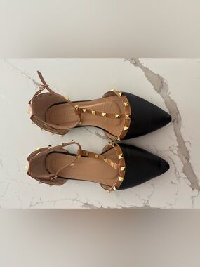 Studded T-Strap Pointed Toe Flats - Black/Tan